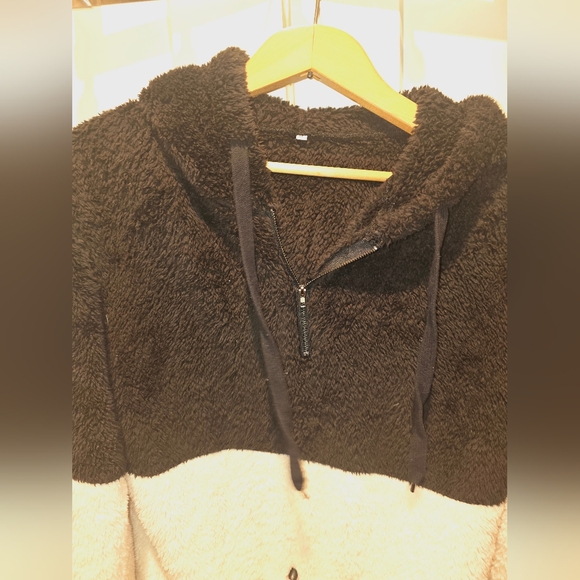 Teddy Half zip Sweater - Picture 2 of 2